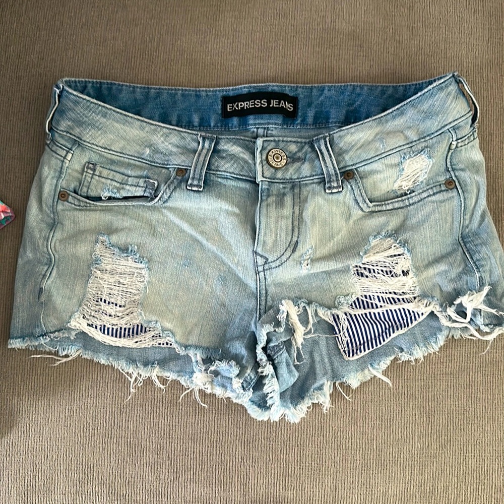 Express distressed denim shorts